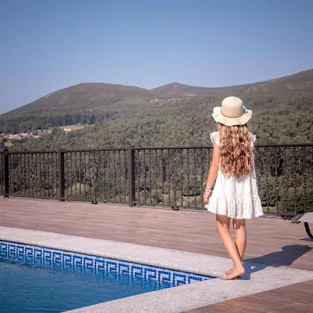 Casa rural A Avoa María *