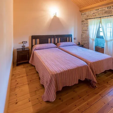 A Avoa Maria Campo Lameiro